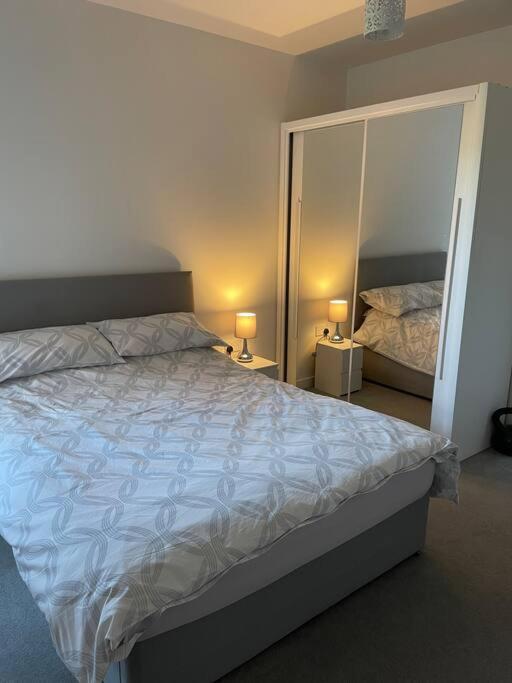 Spacious Apartment In The Heart Of Chelmsford Dış mekan fotoğraf